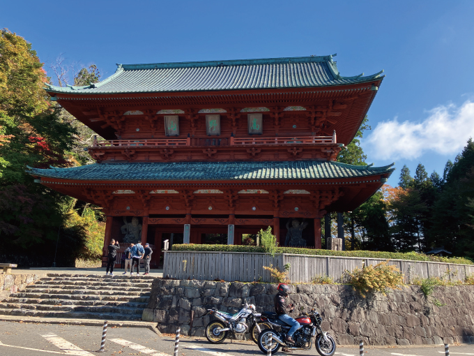 高野山の大門